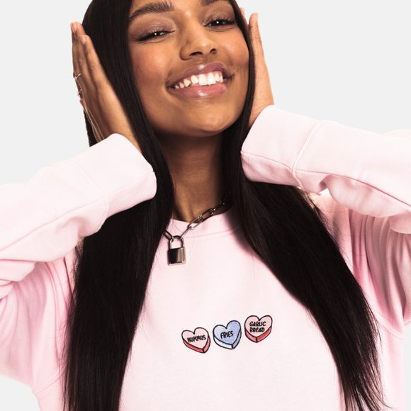 LOVEHEARTS Fries, Hummus & Garlic Bread Light Blue Retro Embroidered Sweater - Picture 10 of 11